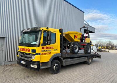 Dömper szállítás